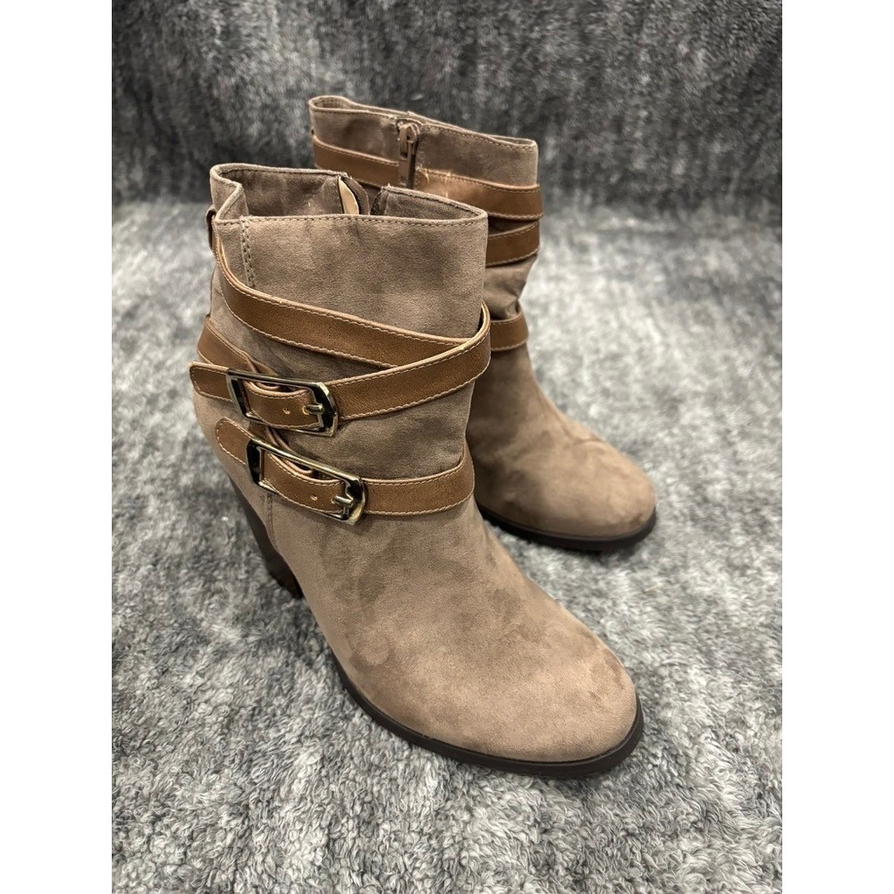 JustFab Briana Taupe Ankle Boots Buckle Strap Block Heel Size 8.5